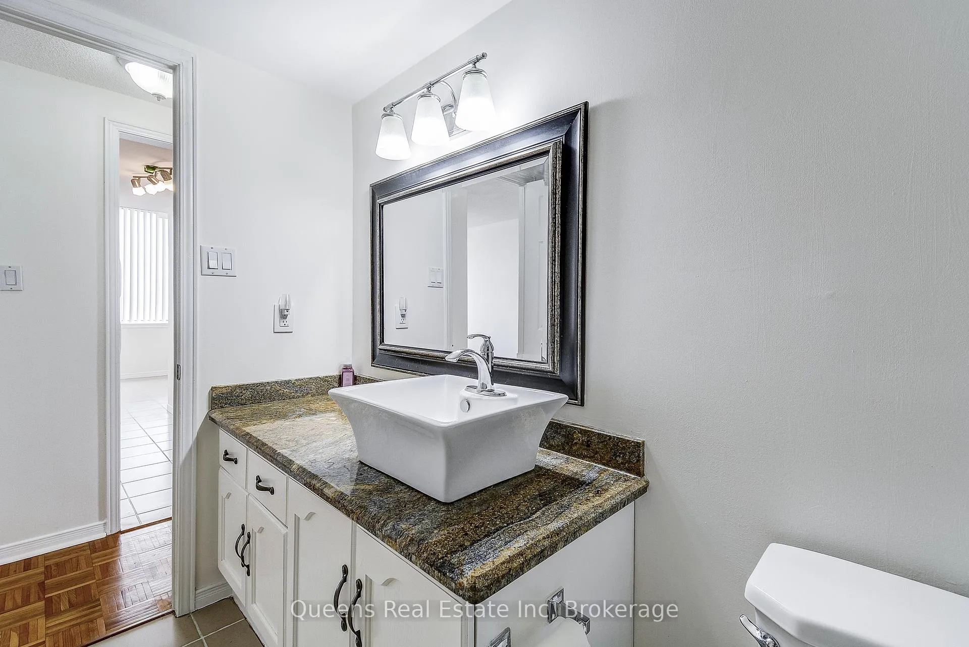 Photo 41 of Unit 803, 200 Limeridge Road W, Hamilton, Rolston — HOMEH