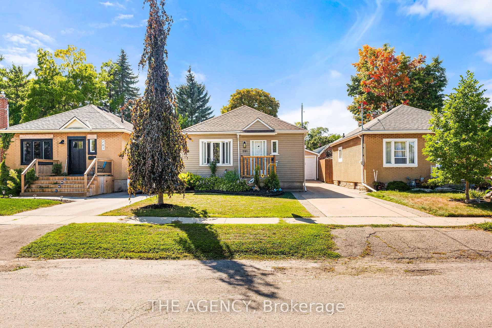 Photo 1 of 291 Maple Avenue, Kitchener — HOMEH