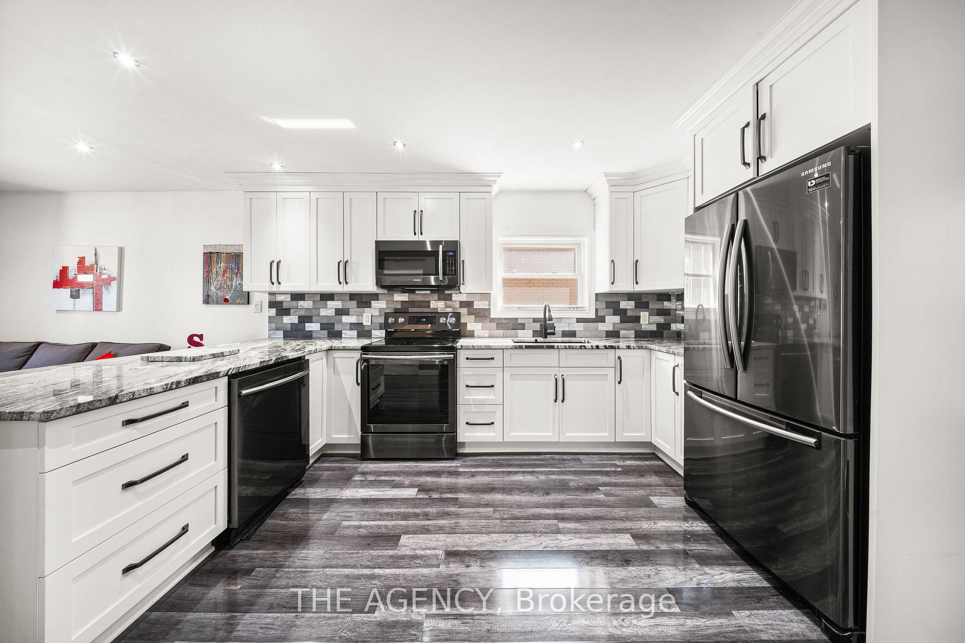 Photo 10 of 291 Maple Avenue, Kitchener — HOMEH