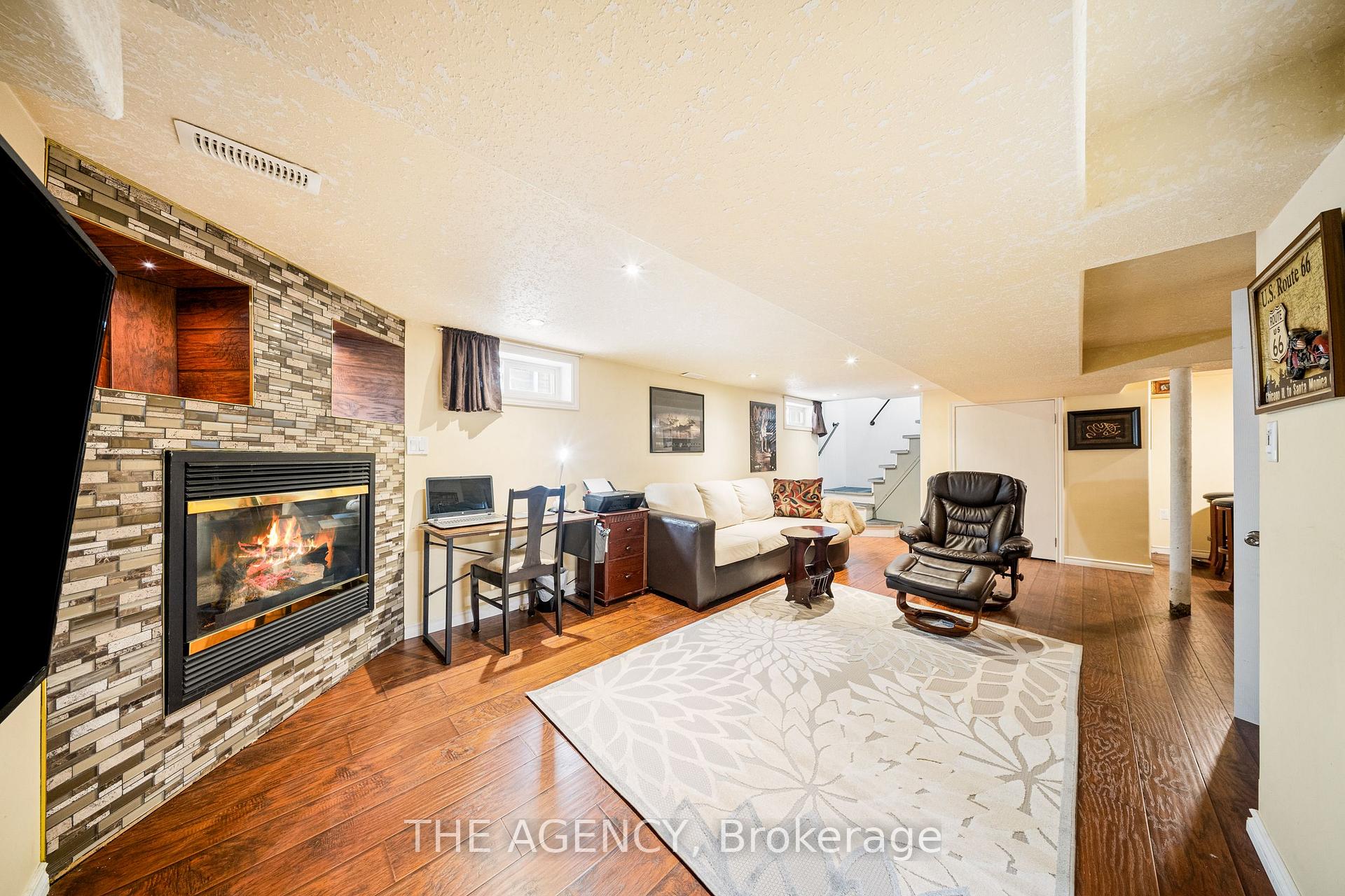 Photo 20 of 291 Maple Avenue, Kitchener — HOMEH