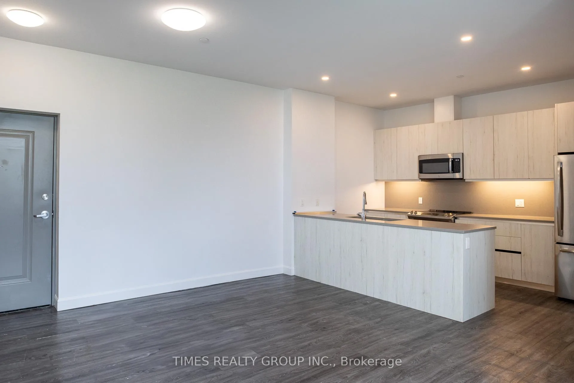Photo 2 of Unit 304, 365 Armour Road, Peterborough, Ashburnham Ward 4 — HOMEH