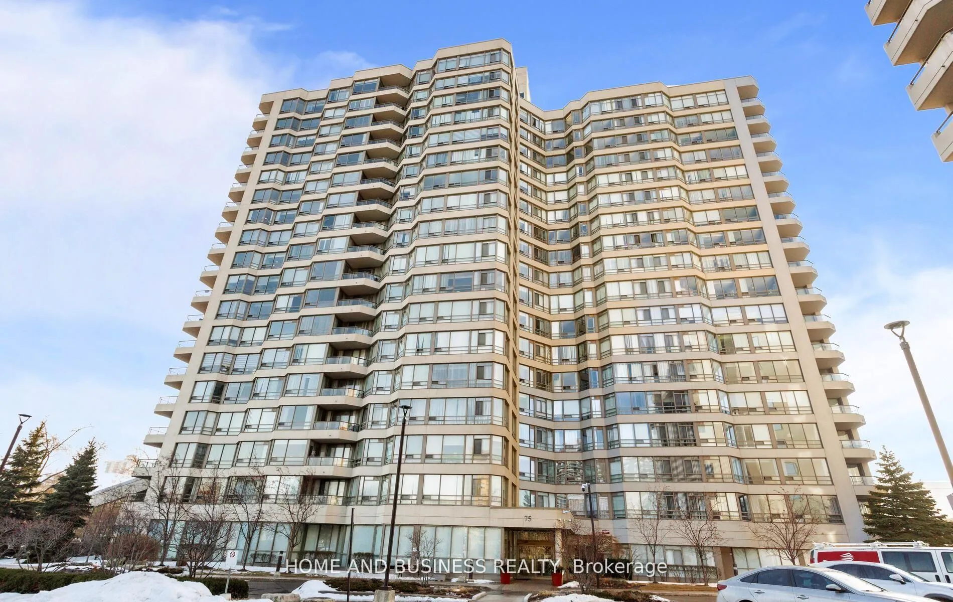 Front of Unit 706, 75 King Street E