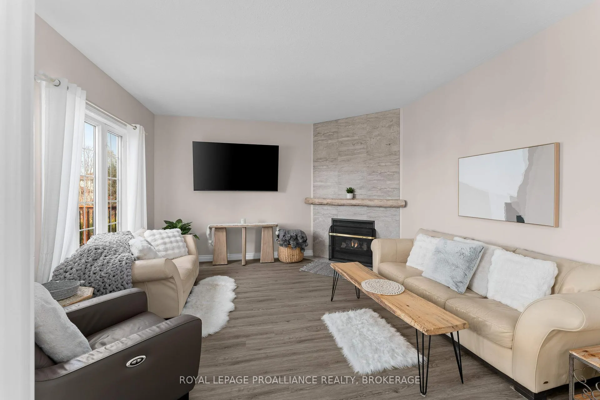 Photo 13 of 1092 Wise Street, Kingston, North of Taylor-Kidd Blvd — HOMEH