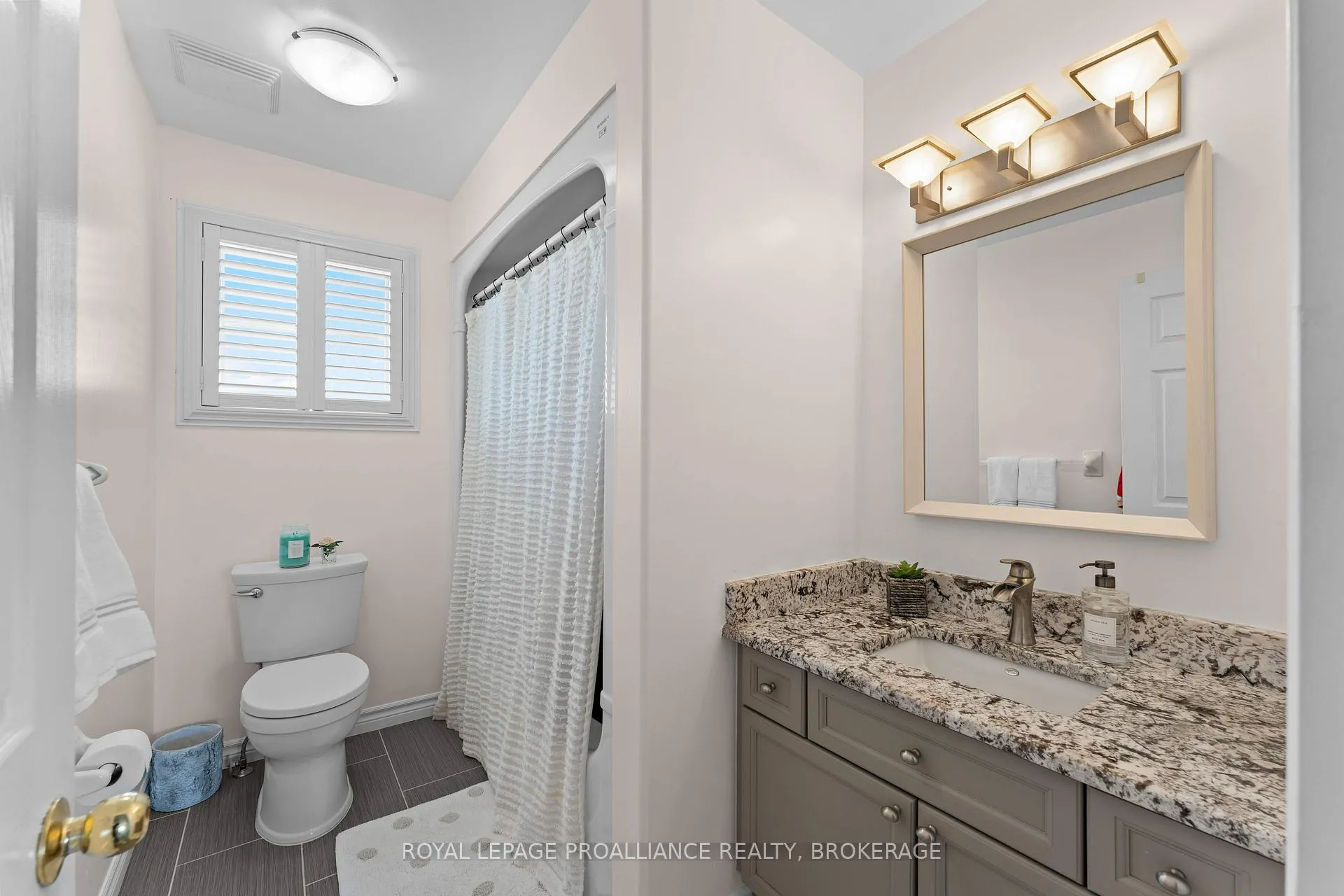 Photo 23 of 1092 Wise Street, Kingston, North of Taylor-Kidd Blvd — HOMEH