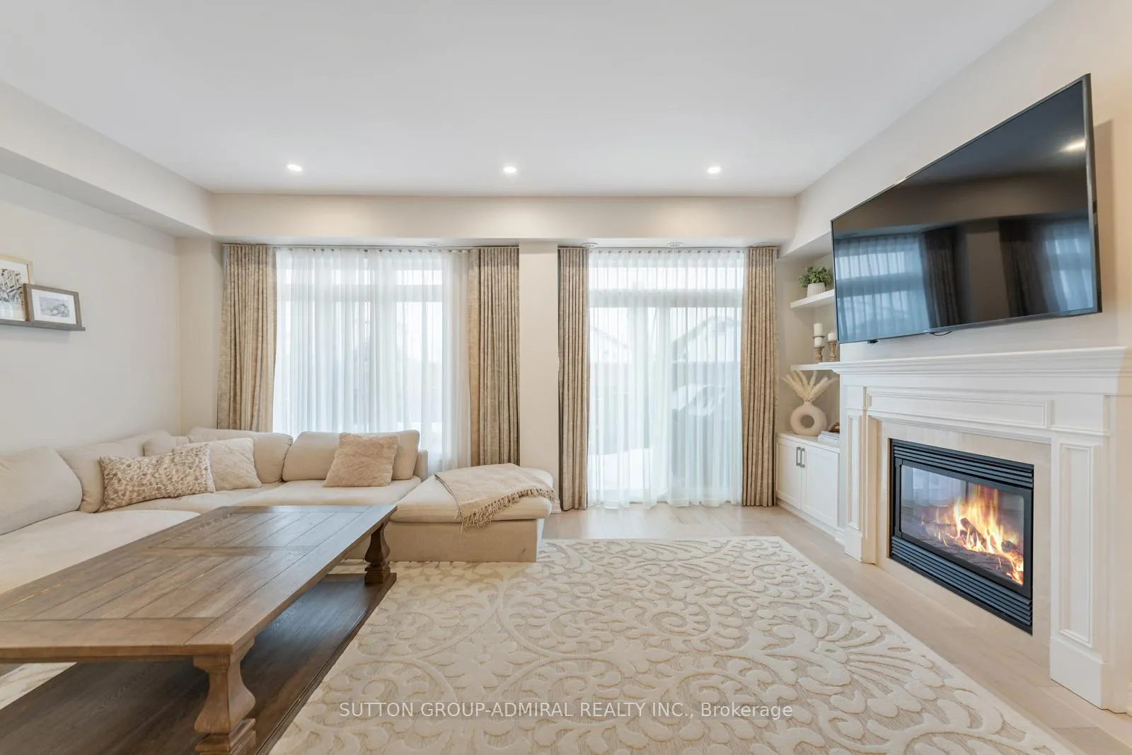 Photo 13 of 5 Millhouse Court, Vaughan, Patterson — HOMEH