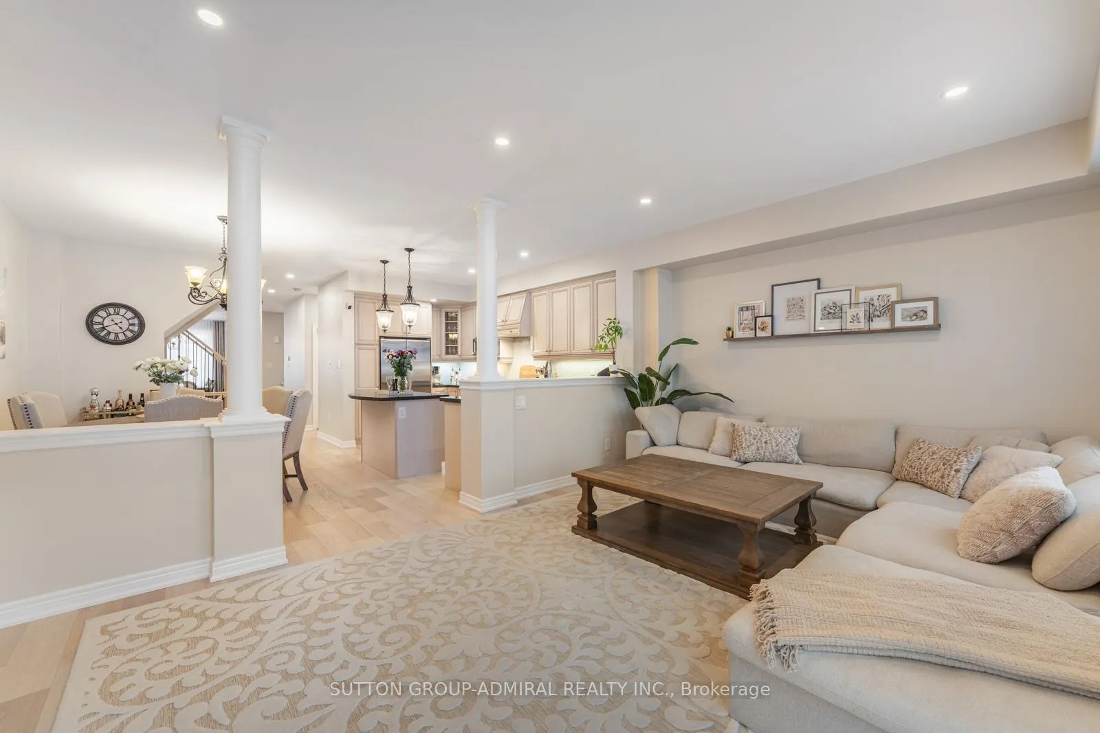 Photo 14 of 5 Millhouse Court, Vaughan, Patterson — HOMEH