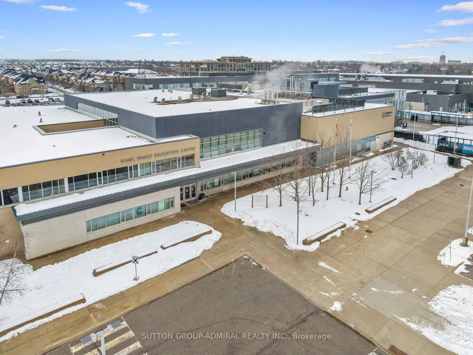Photo 47 of 5 Millhouse Court, Vaughan, Patterson — HOMEH