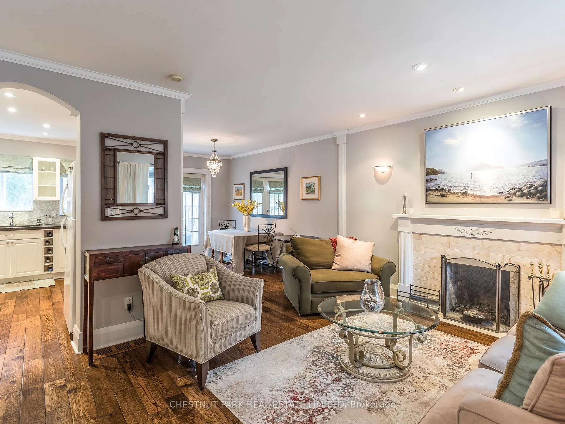 Photo 5 of 46 Thurston Road, Toronto, Mount Pleasant East — HOMEH