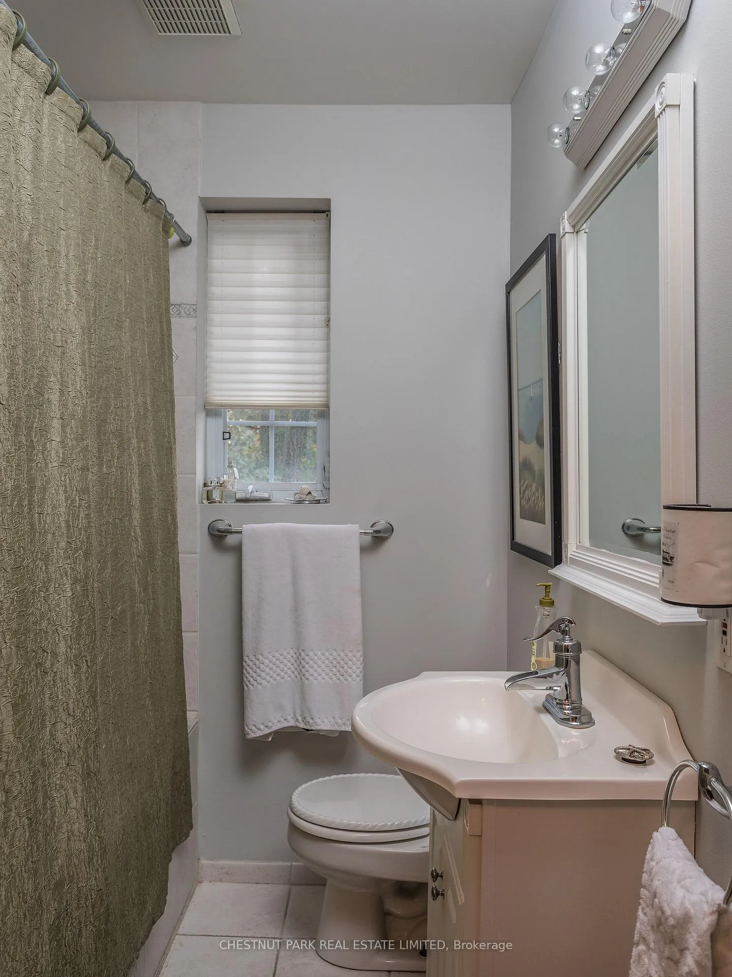 Photo 13 of 46 Thurston Road, Toronto, Mount Pleasant East — HOMEH