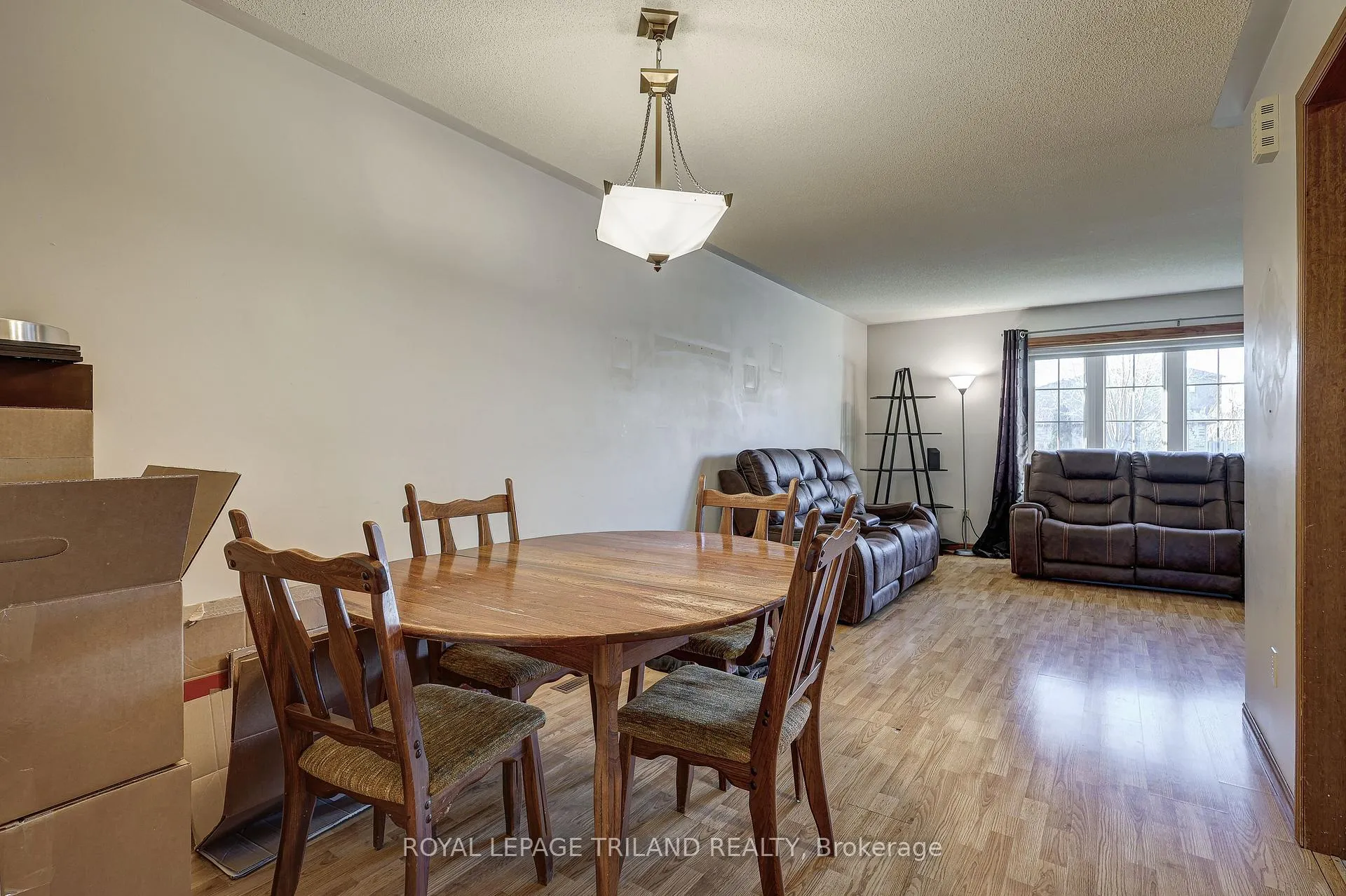 Photo 6 of 378 Highview Drive, St. Thomas — HOMEH
