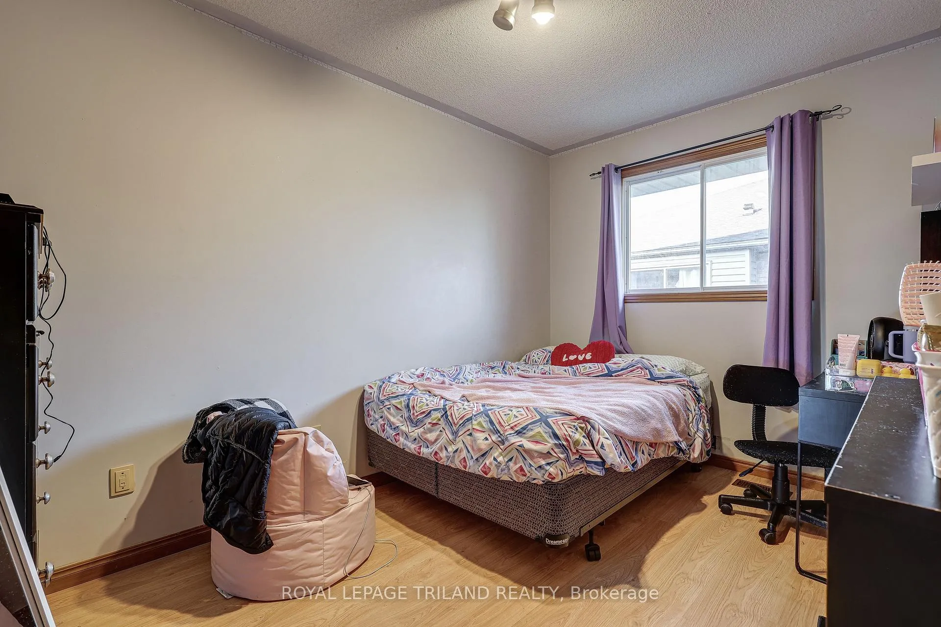Photo 14 of 378 Highview Drive, St. Thomas — HOMEH