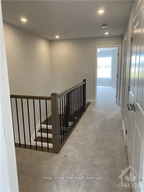 Photo 15 of 68 Michael Stoqua Street, Ottawa, CFB Rockcliffe and Area — HOMEH