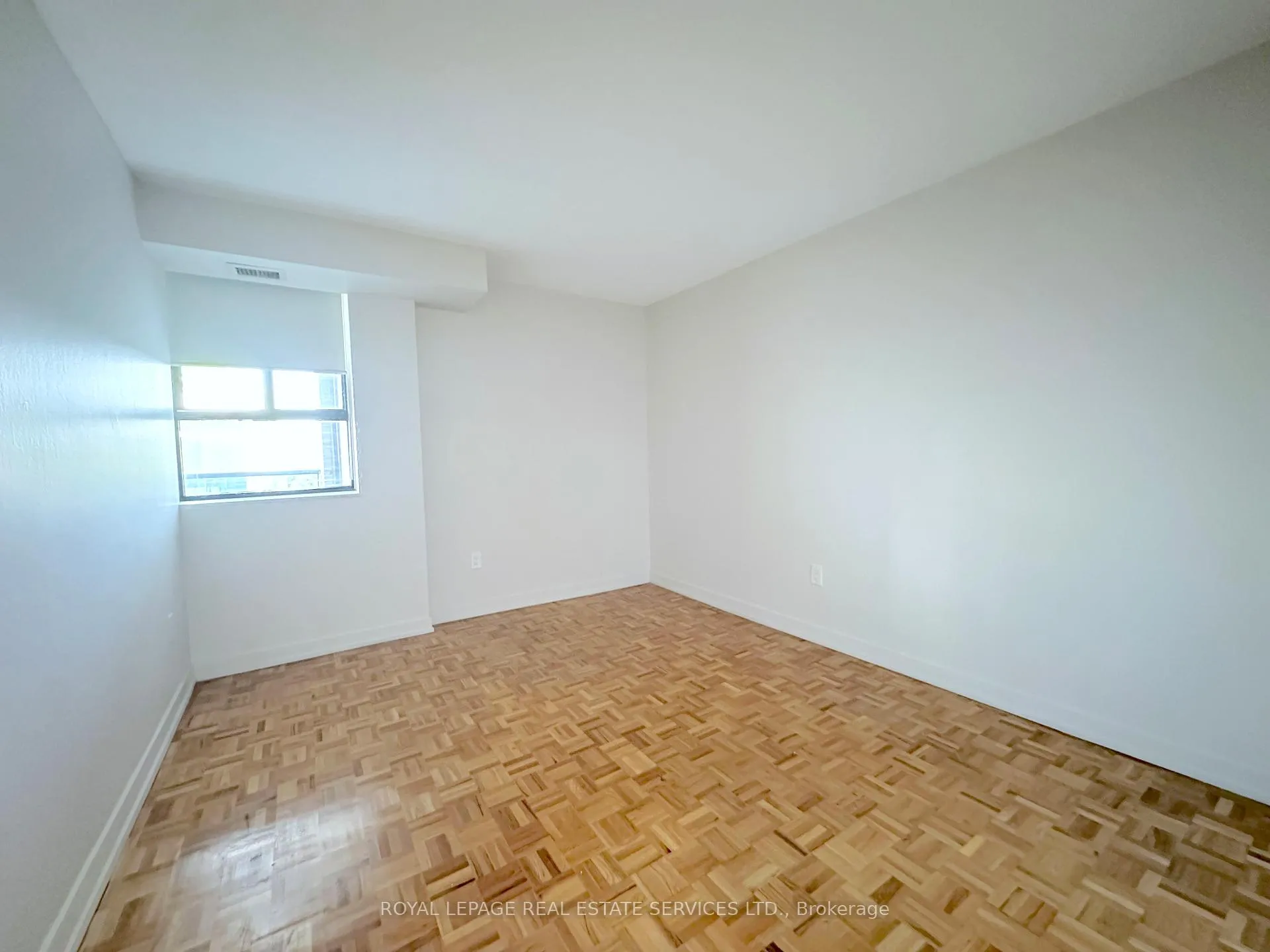 Photo 6 of Unit 1206, 190 Clark Boulevard, Brampton, Queen Street Corridor — HOMEH
