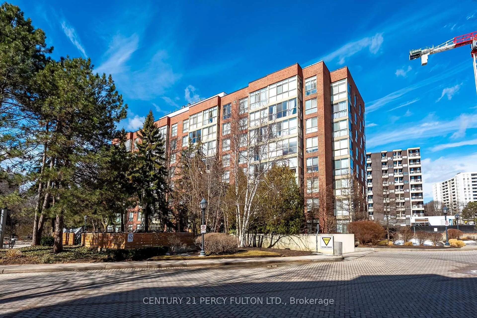 Photo 4 of Unit 655, 24 Southport Street, Toronto, High Park-Swansea — HOMEH