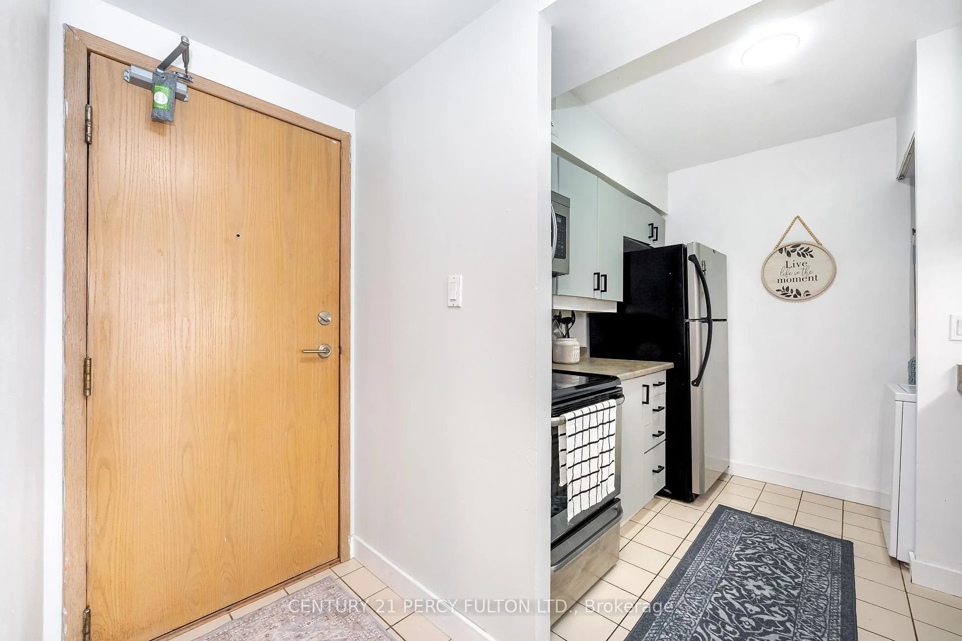 Photo 6 of Unit 655, 24 Southport Street, Toronto, High Park-Swansea — HOMEH