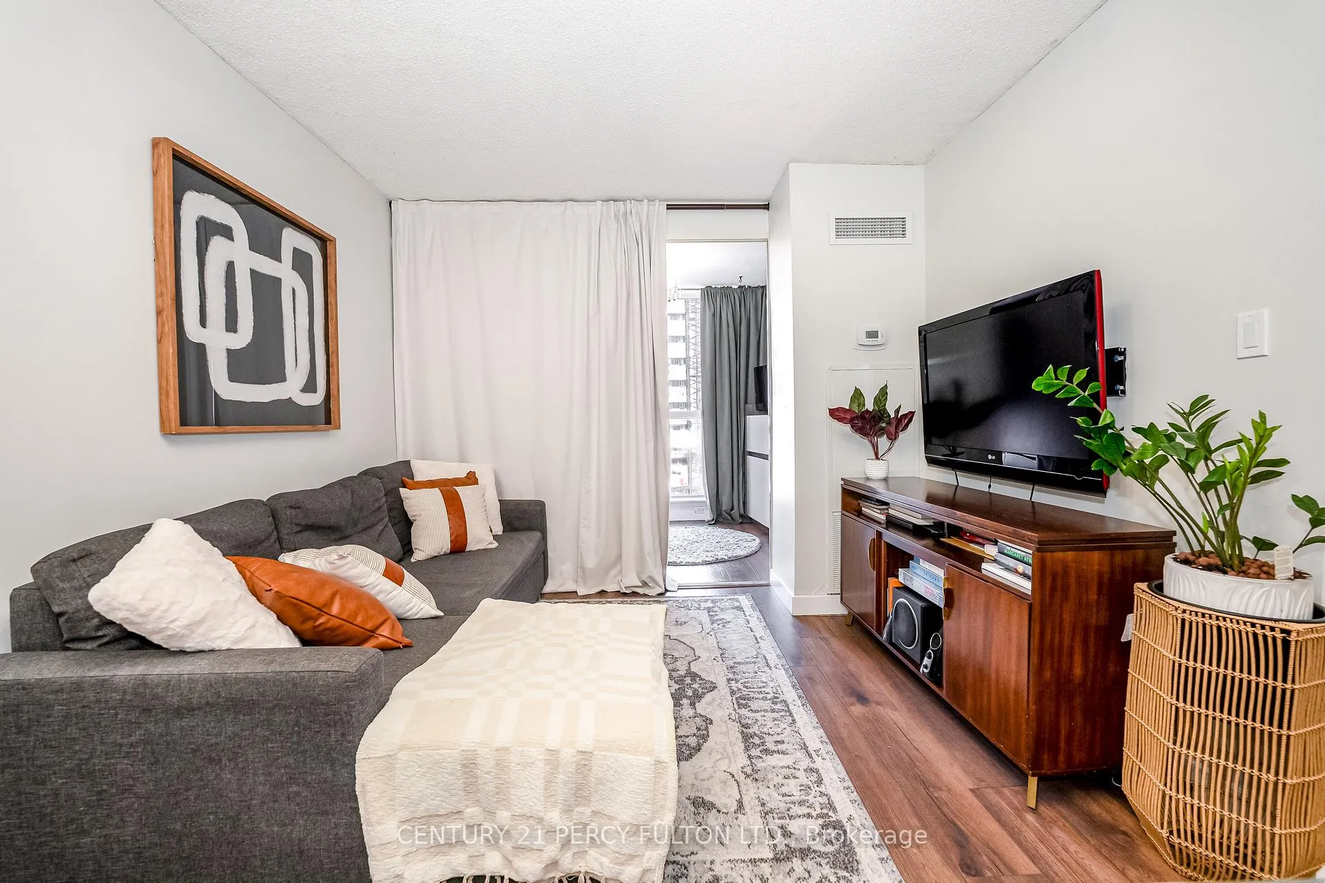 Photo 14 of Unit 655, 24 Southport Street, Toronto, High Park-Swansea — HOMEH