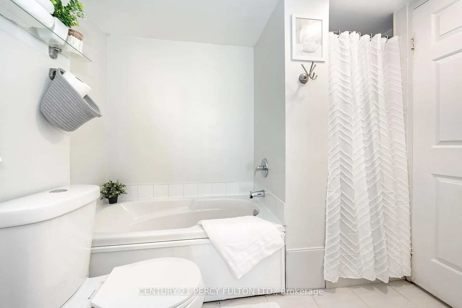 Photo 23 of Unit 655, 24 Southport Street, Toronto, High Park-Swansea — HOMEH