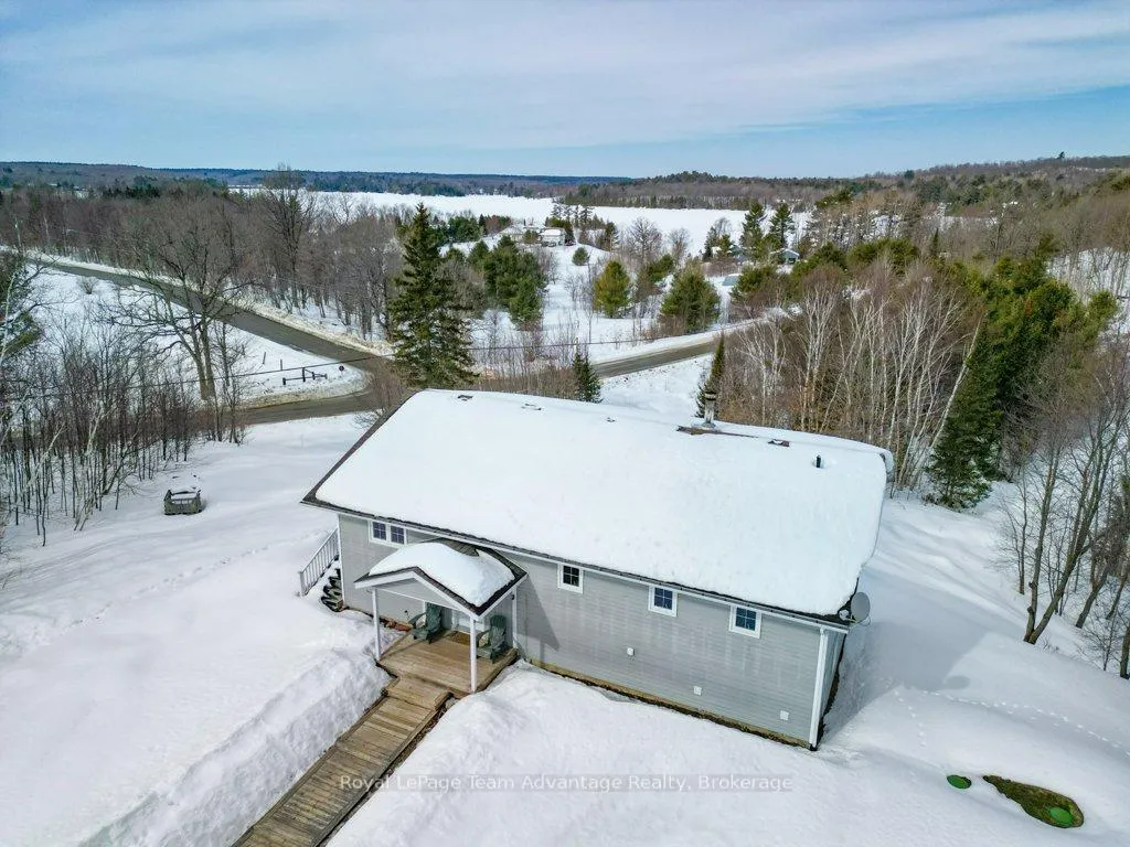 Photo 3 of 520 Star Lake Road, Seguin — HOMEH