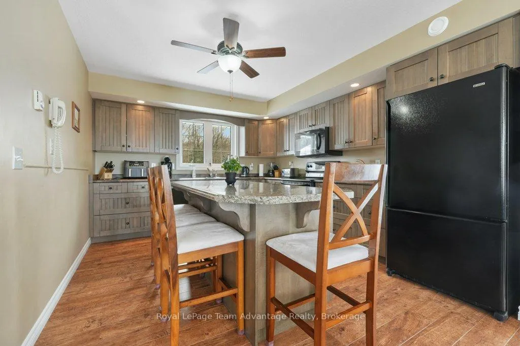 Photo 6 of 520 Star Lake Road, Seguin — HOMEH