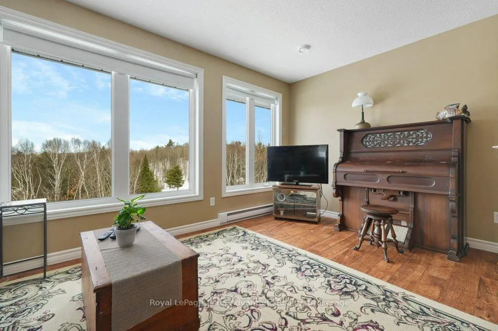 Photo 13 of 520 Star Lake Road, Seguin — HOMEH