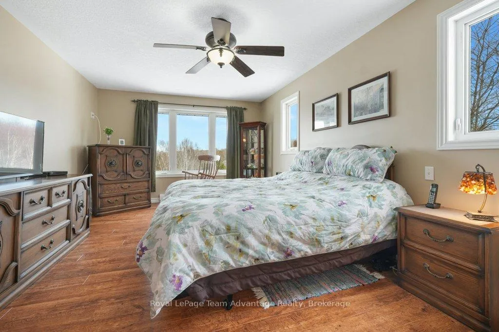 Photo 18 of 520 Star Lake Road, Seguin — HOMEH
