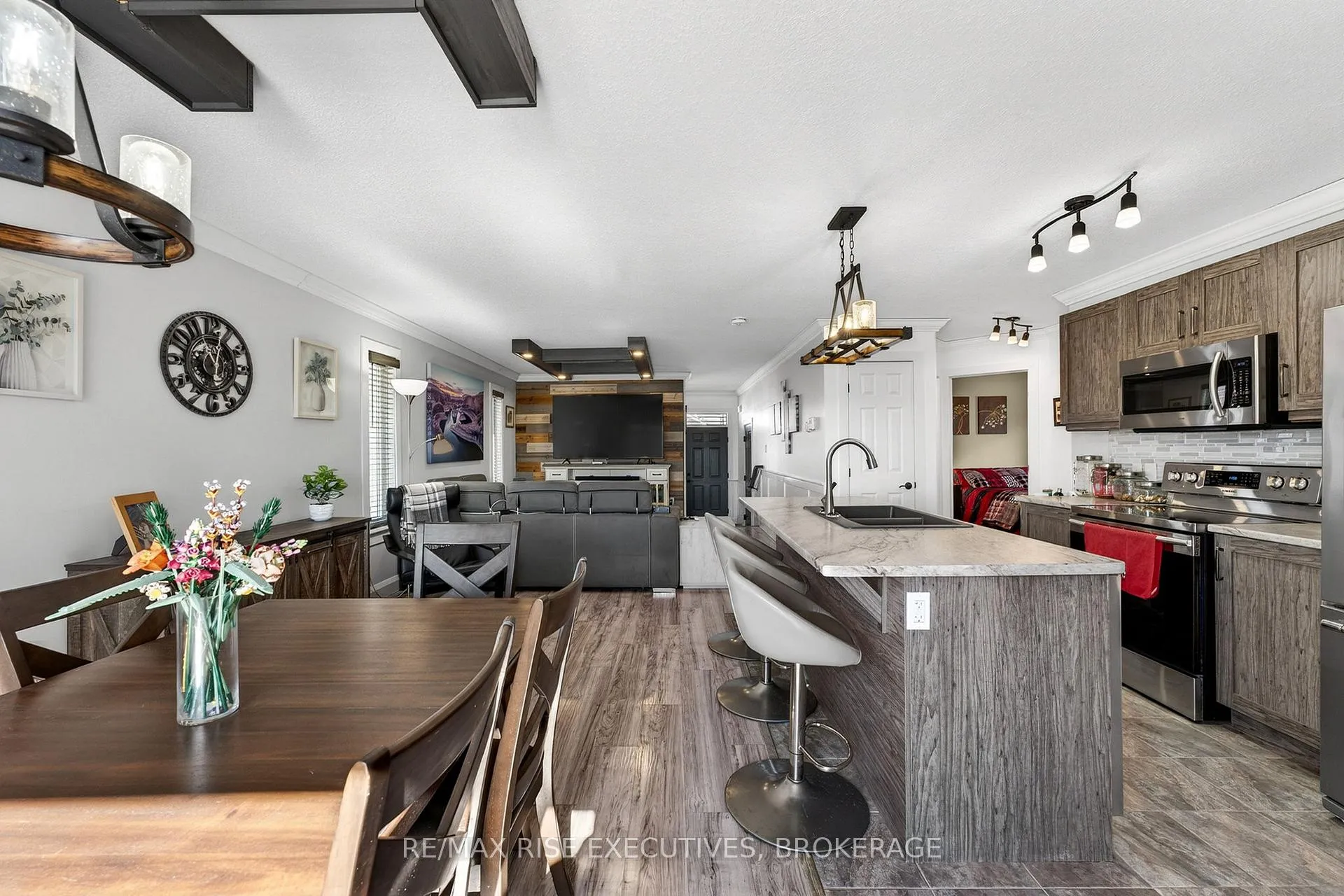Photo 13 of 130 Brennan Crescent, Loyalist, Odessa — HOMEH