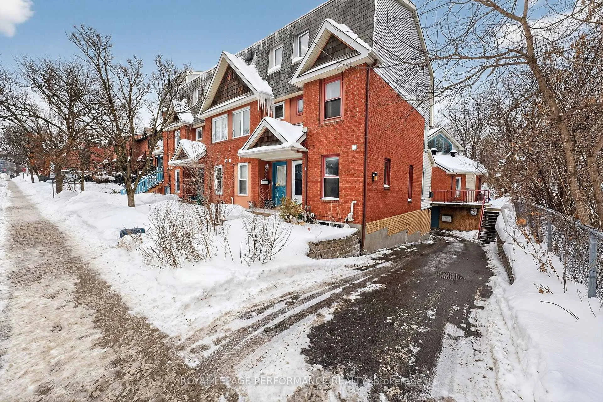 Photo 3 of 90D Templeton Street, Ottawa, Sandy Hill — HOMEH