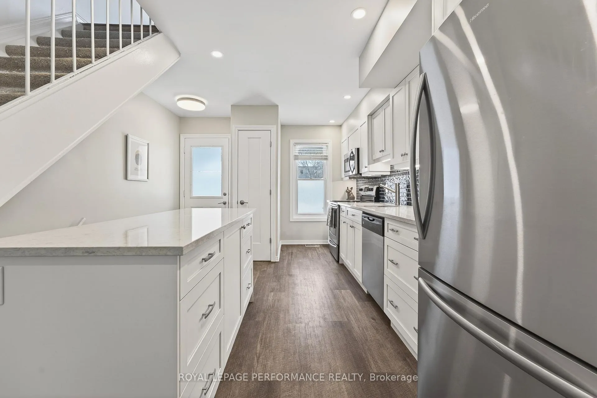 Photo 10 of 90D Templeton Street, Ottawa, Sandy Hill — HOMEH