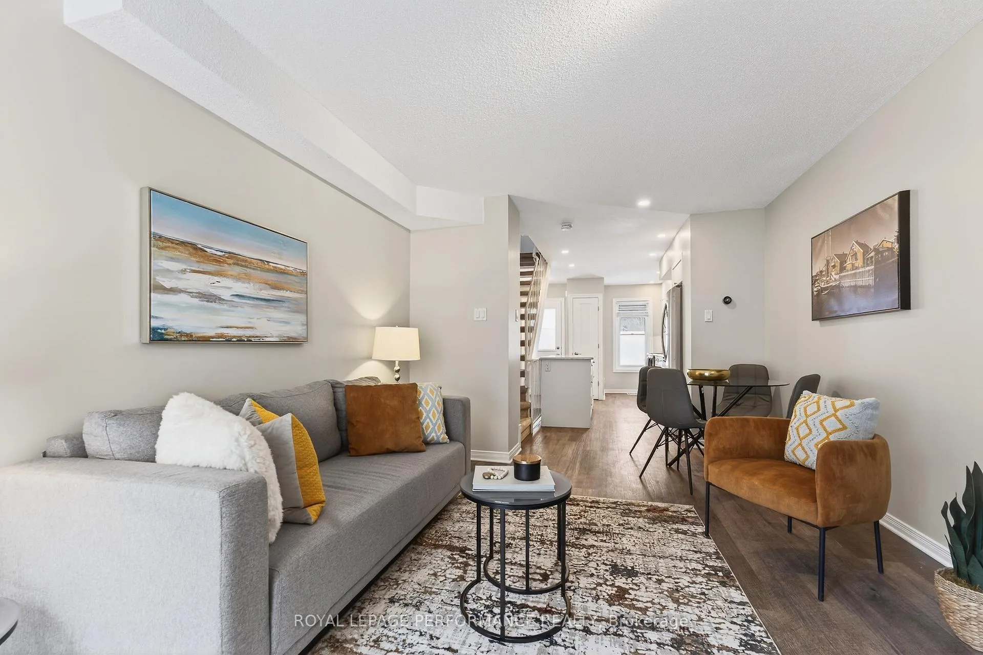 Photo 15 of 90D Templeton Street, Ottawa, Sandy Hill — HOMEH