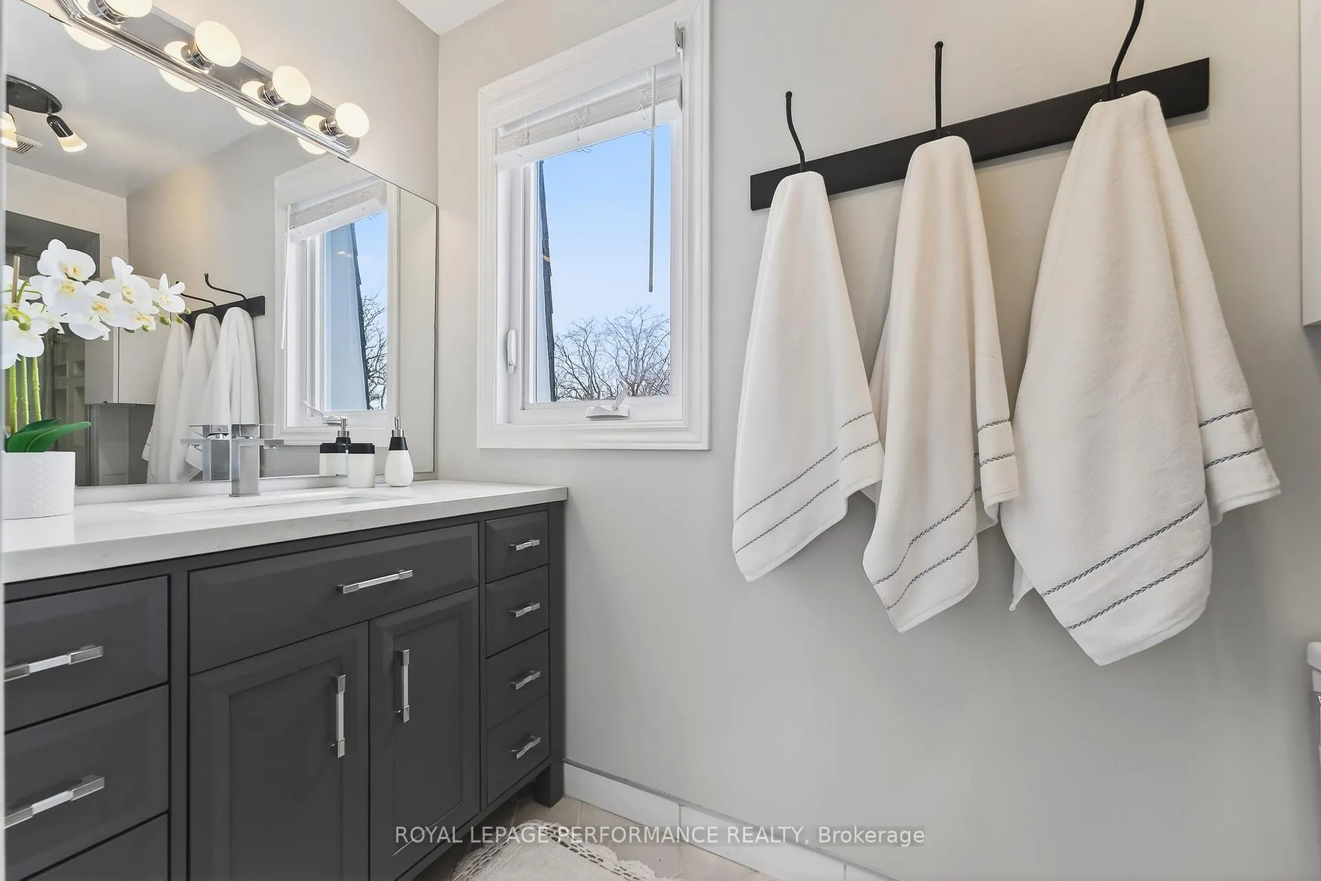 Photo 32 of 90D Templeton Street, Ottawa, Sandy Hill — HOMEH
