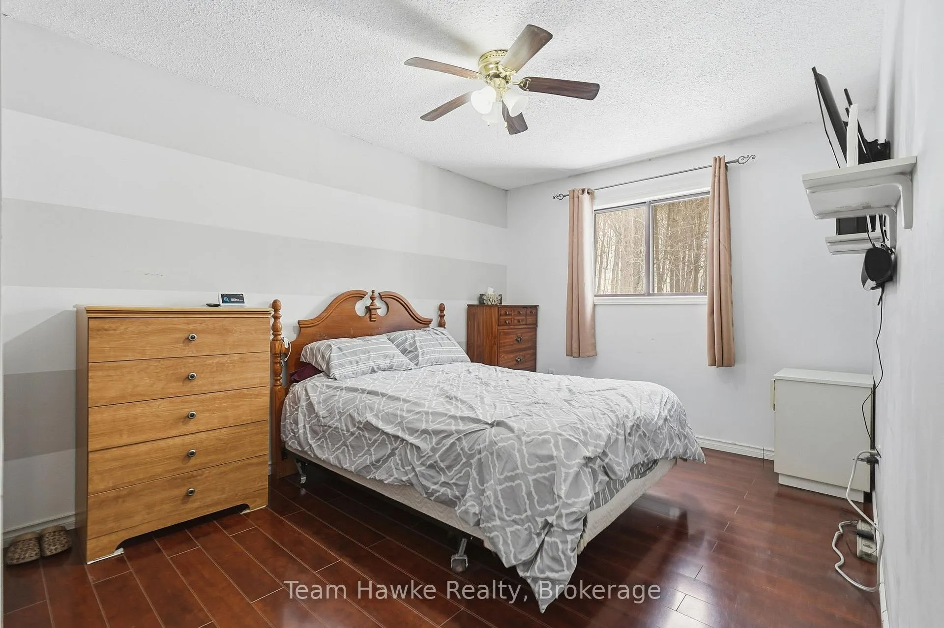 Photo 17 of 77 Tall Pines Drive, Tiny, Rural Tiny — HOMEH