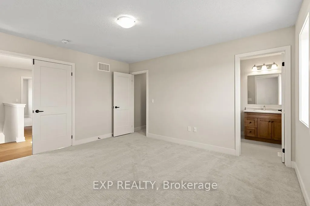 Photo 15 of 131 Fitzgerald Street, Grey Highlands — HOMEH