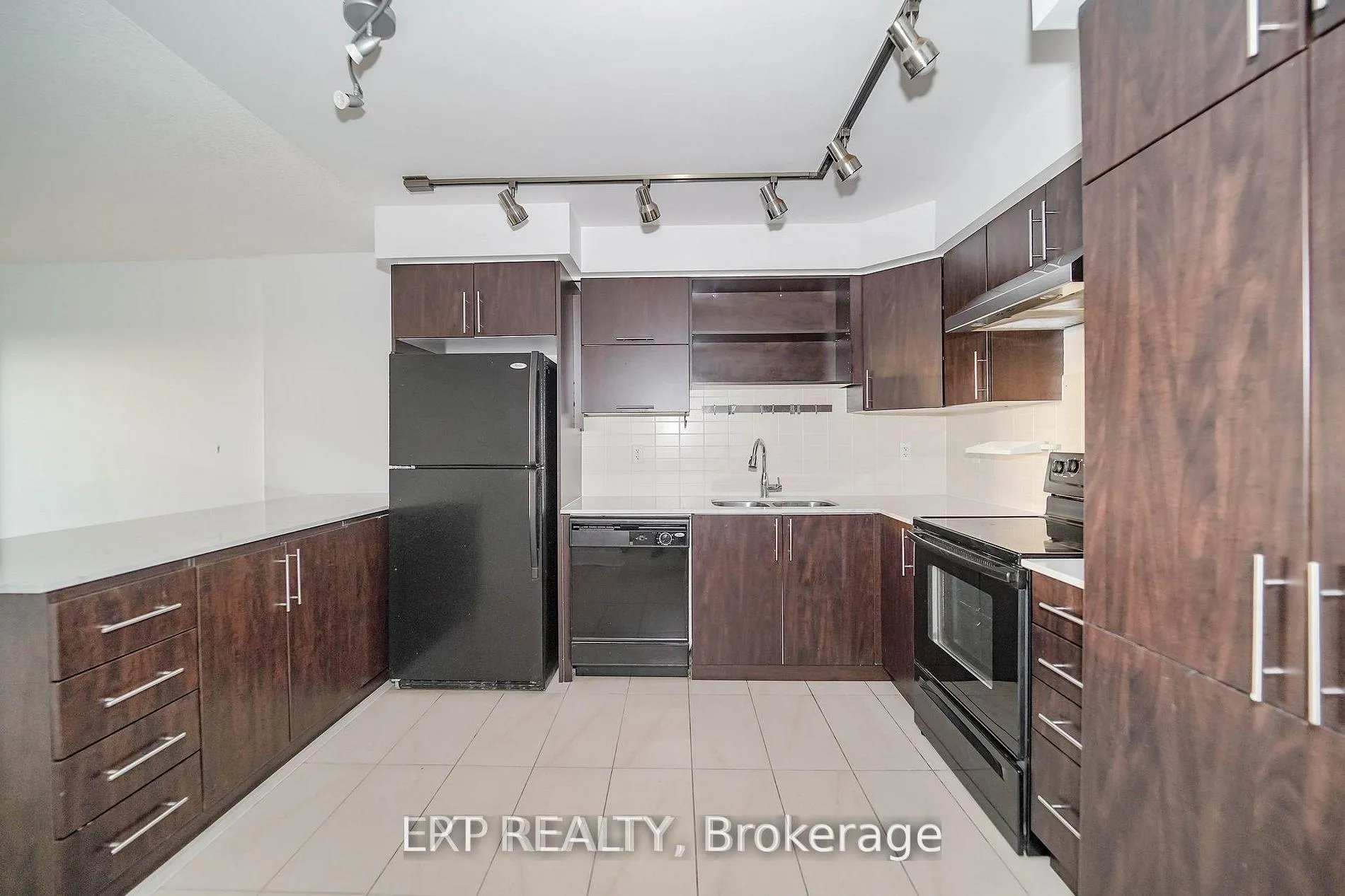 Photo 4 of Unit 905, 60 South Town Centre Boulevard, Markham, Unionville — HOMEH