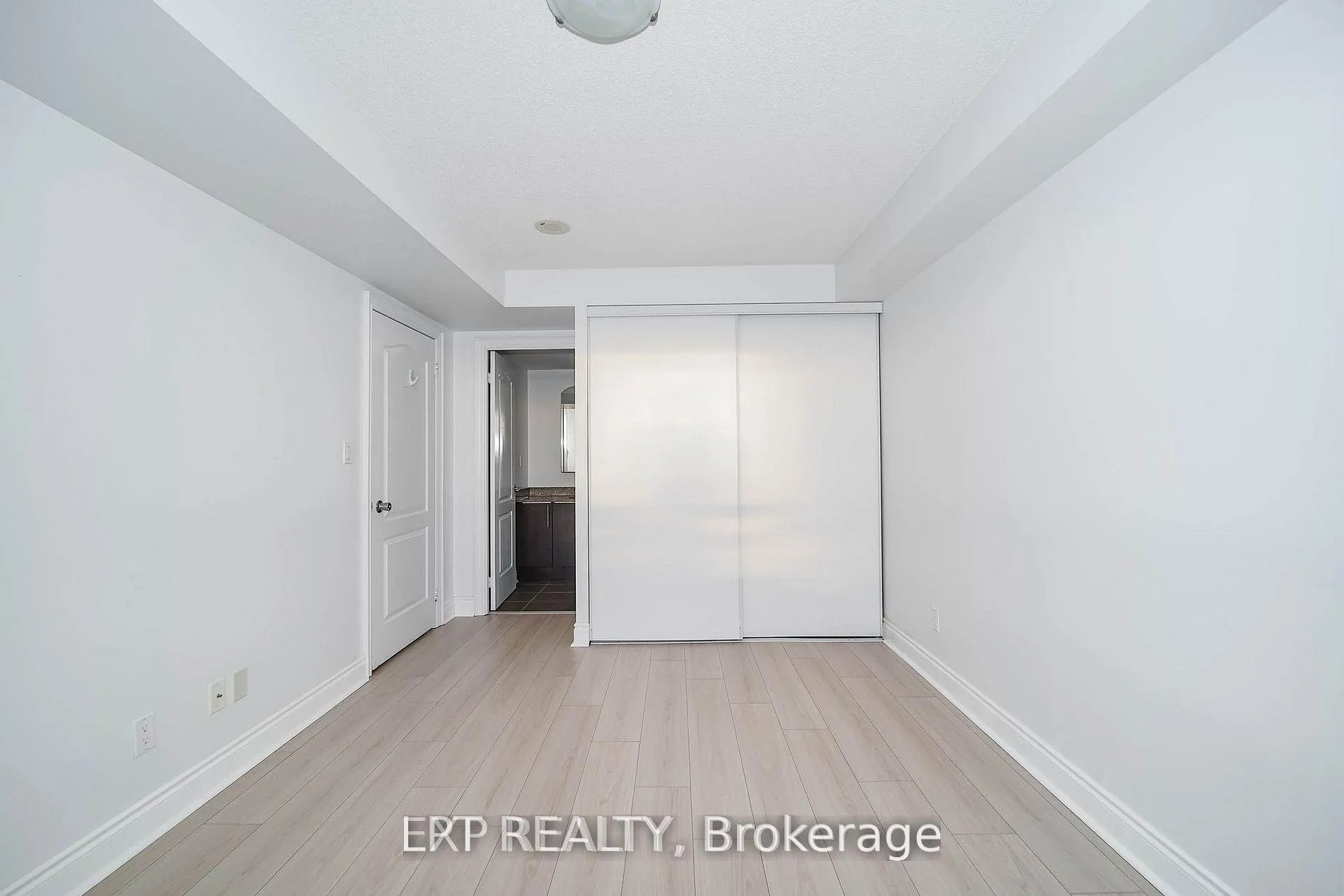Photo 12 of Unit 905, 60 South Town Centre Boulevard, Markham, Unionville — HOMEH