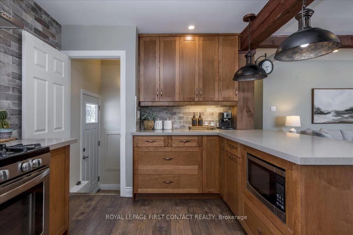 Photo 9 of 159 Codrington Street, Barrie, Codrington — HOMEH