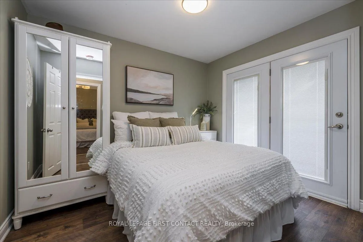 Photo 16 of 159 Codrington Street, Barrie, Codrington — HOMEH