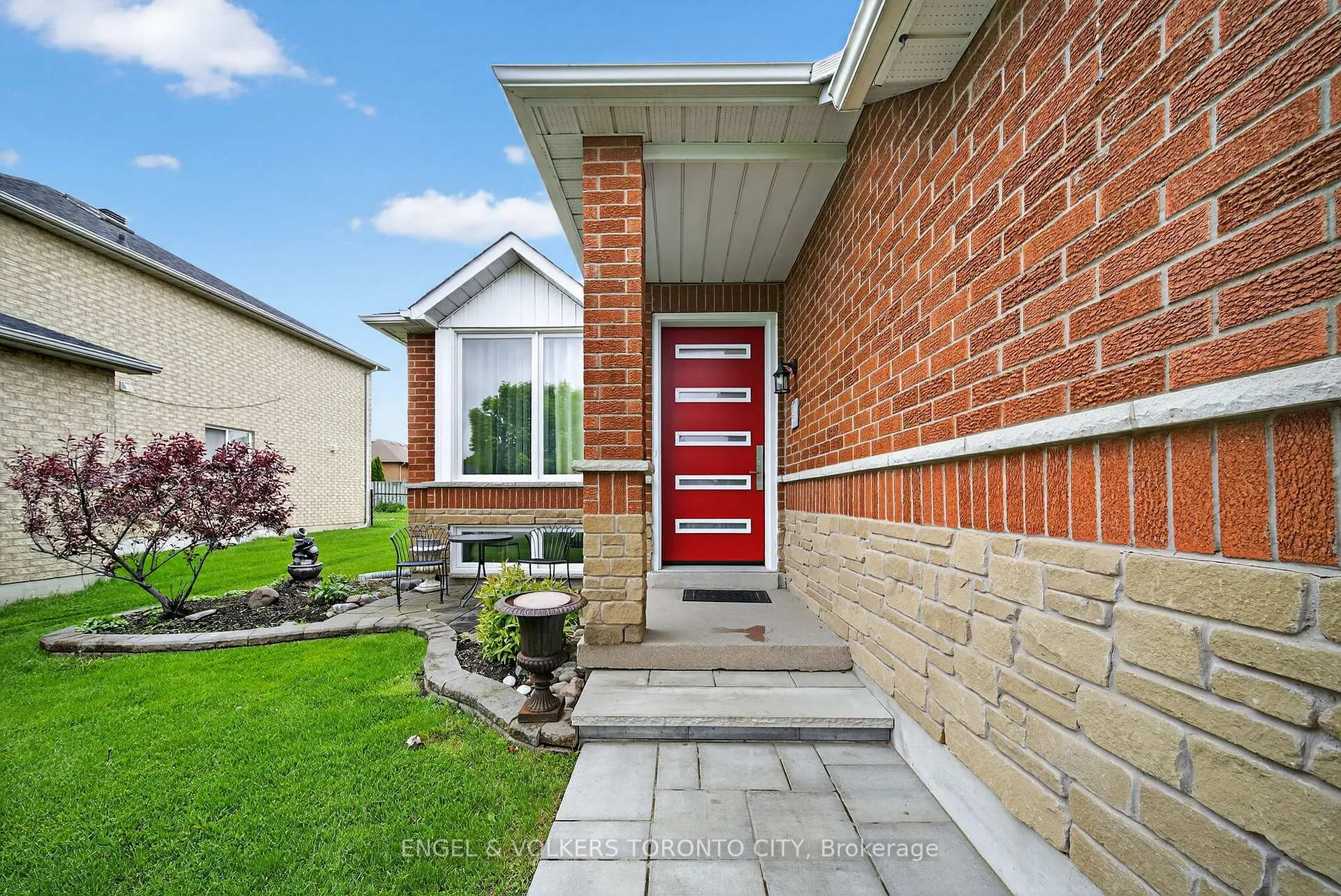 Photo 3 of 168 Hurst Drive, Barrie, Bayshore — HOMEH