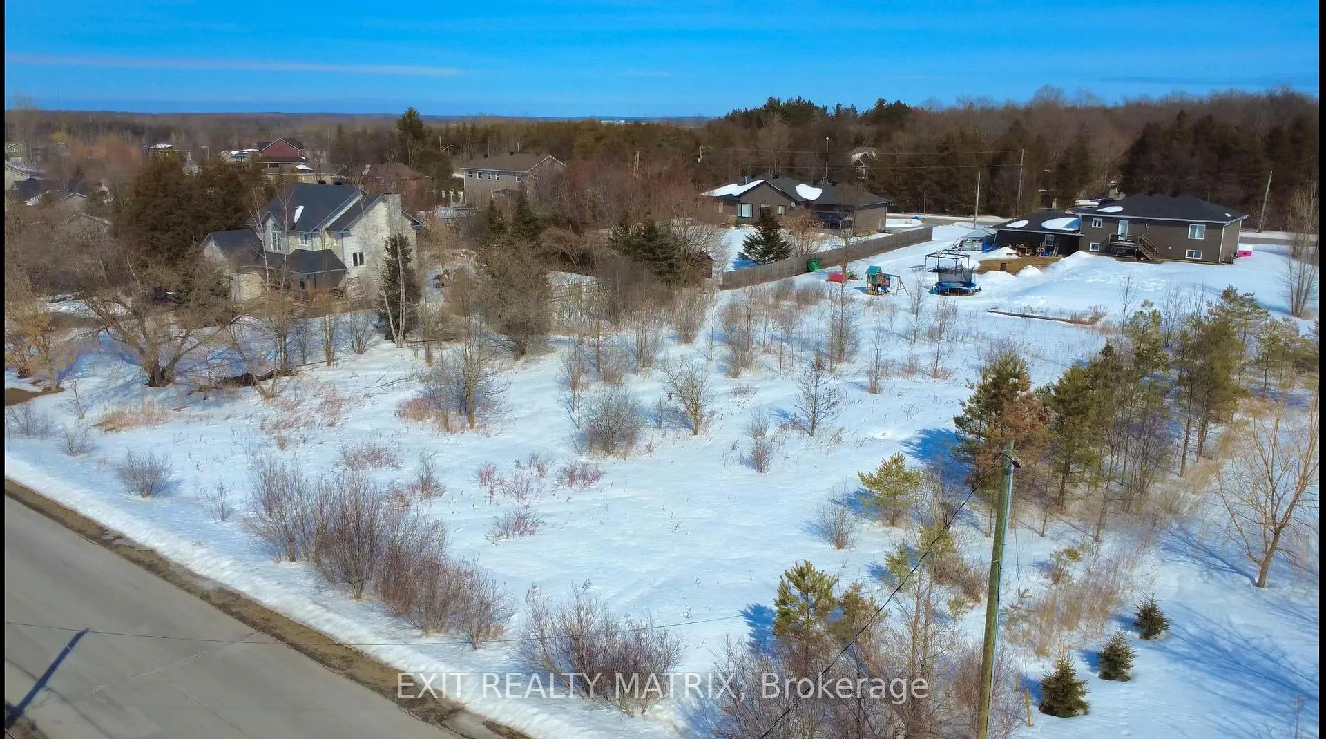Photo 2 of 4123 Calbrent Way, Ottawa, Vernon — HOMEH