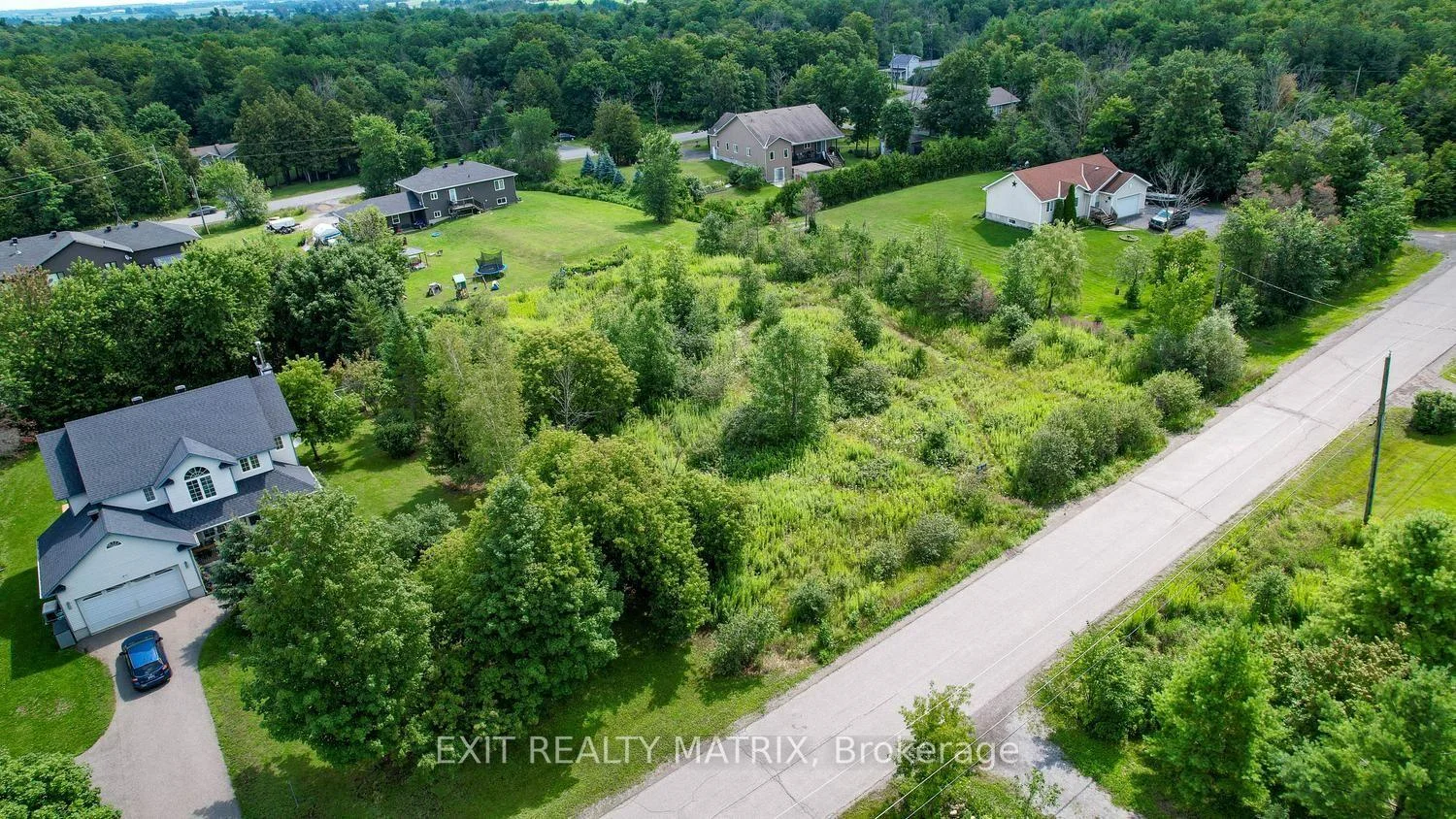 Photo 6 of 4123 Calbrent Way, Ottawa, Vernon — HOMEH
