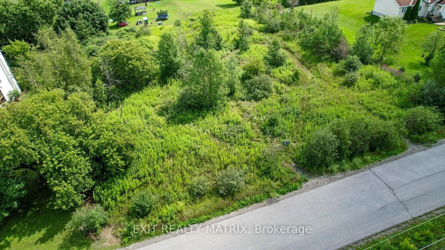 Photo 12 of 4123 Calbrent Way, Ottawa, Vernon — HOMEH