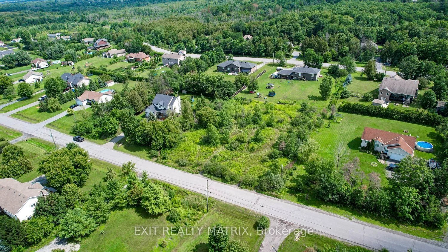 Photo 16 of 4123 Calbrent Way, Ottawa, Vernon — HOMEH