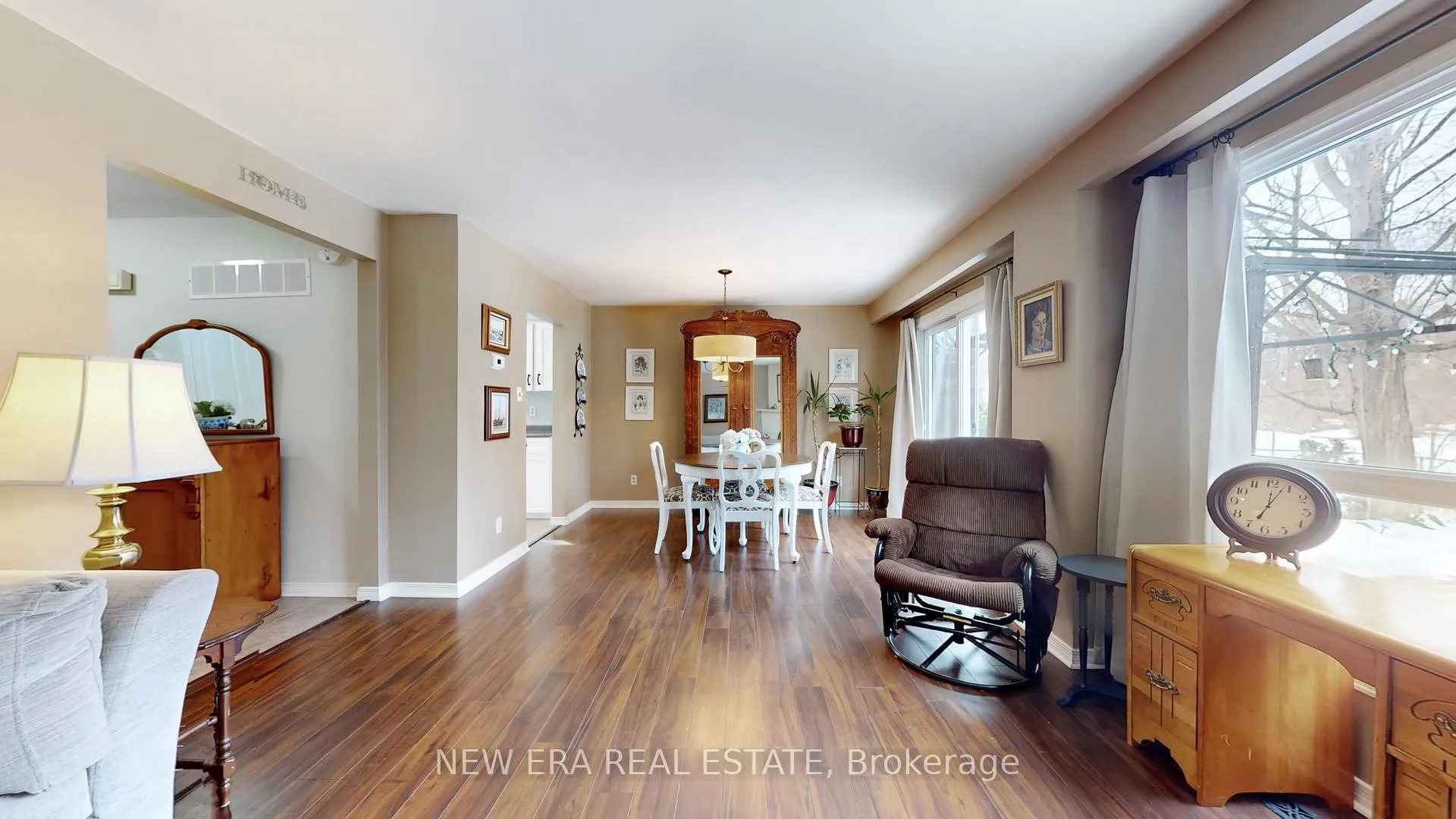 Photo 14 of 3103 Autumn Hill Crescent, Burlington, Brant Hills — HOMEH