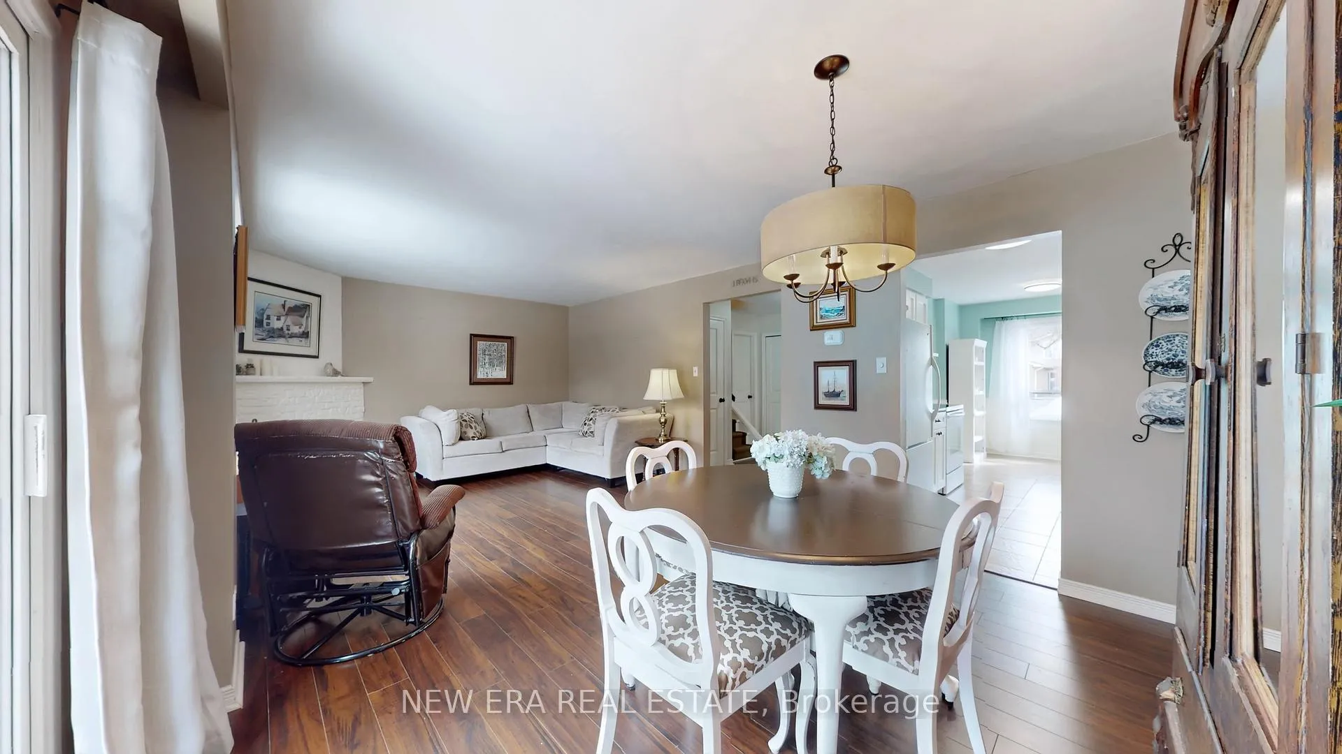Photo 18 of 3103 Autumn Hill Crescent, Burlington, Brant Hills — HOMEH