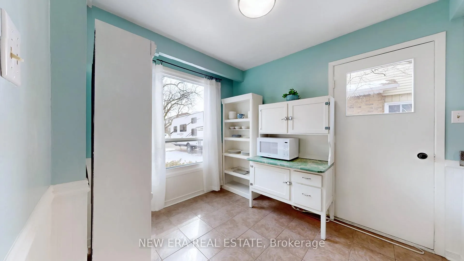 Photo 21 of 3103 Autumn Hill Crescent, Burlington, Brant Hills — HOMEH