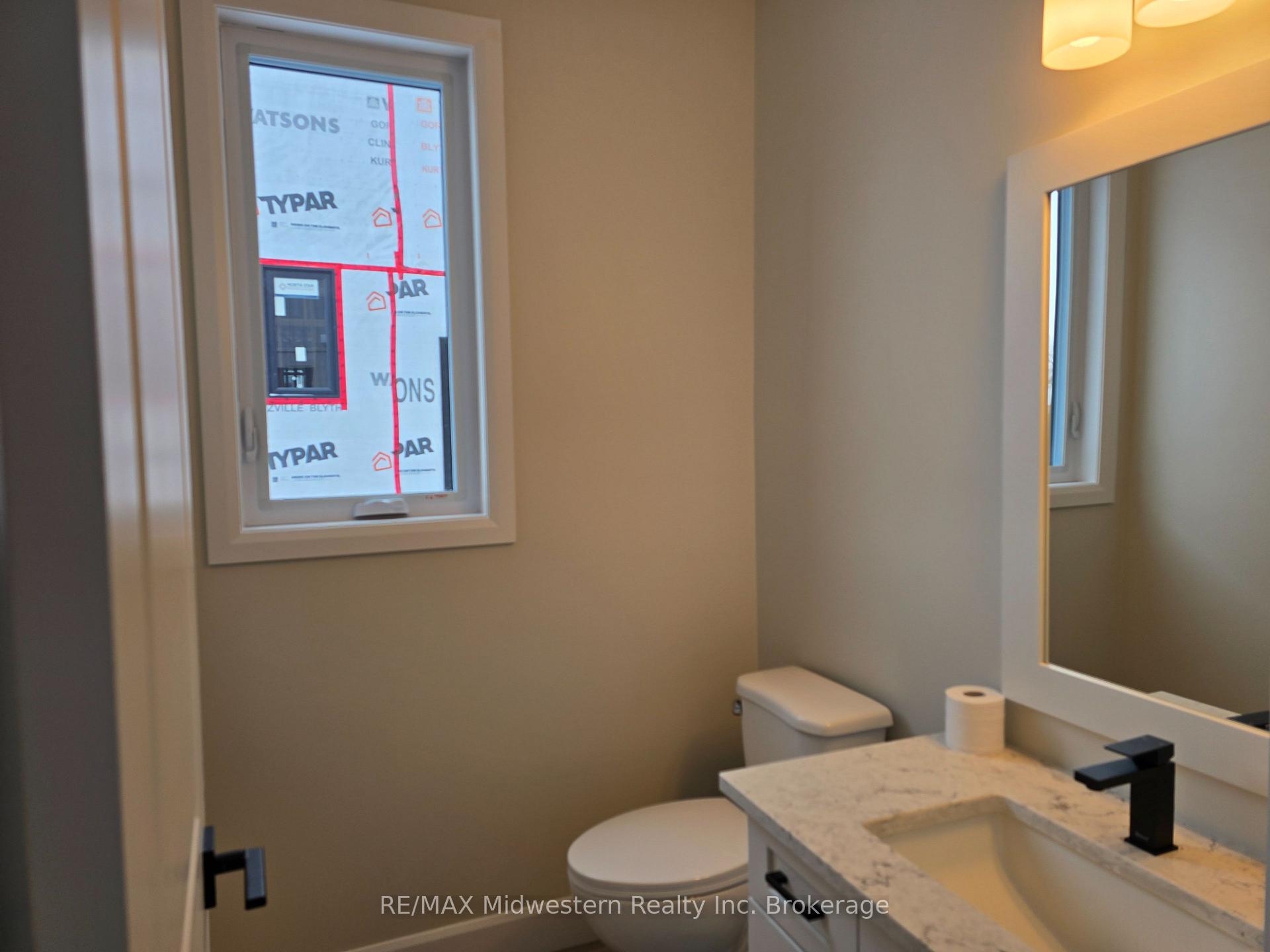 Photo 5 of 34 Roberts St, Huron East, Seaforth — HOMEH