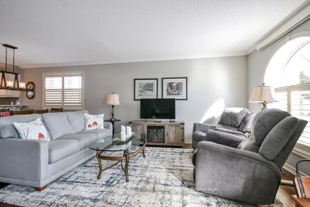 Photo 8 of Unit 21, 318 Little Avenue, Barrie, Painswick North — HOMEH