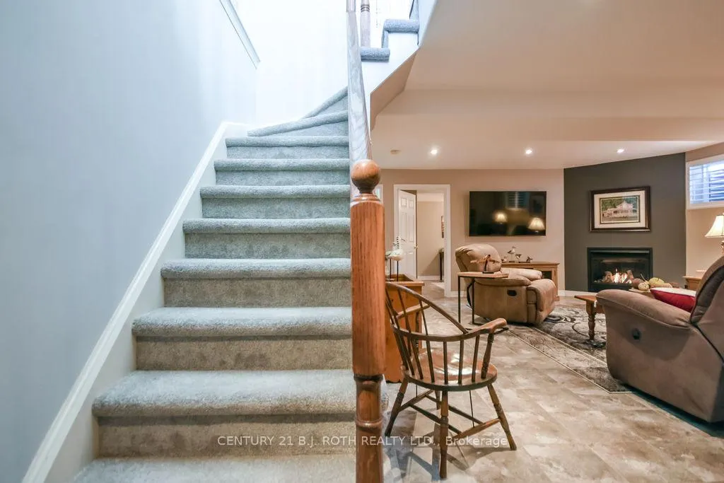Photo 22 of Unit 21, 318 Little Avenue, Barrie, Painswick North — HOMEH