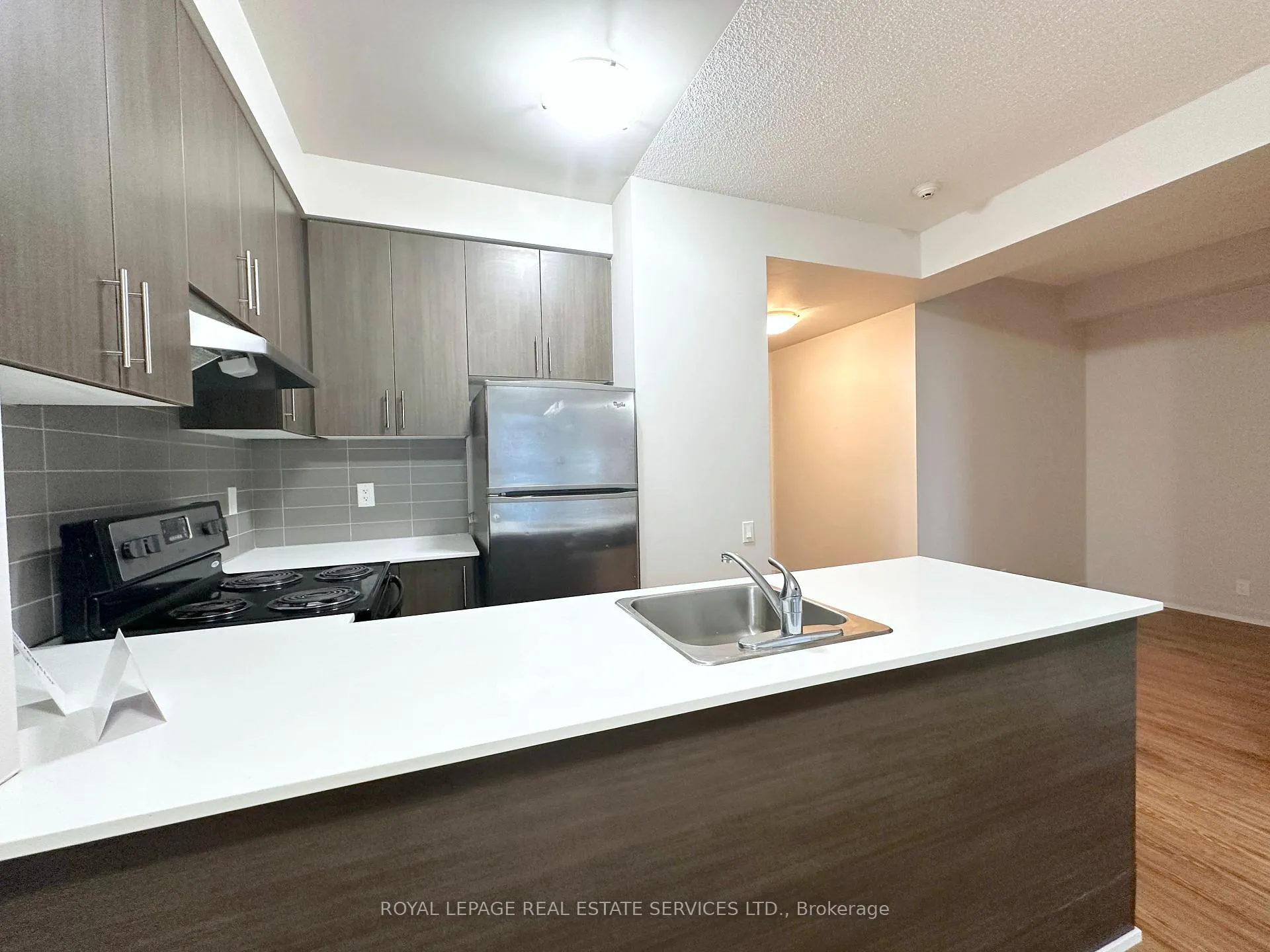 Photo 3 of Unit 1003, 188 Clark Boulevard, Brampton, Queen Street Corridor — HOMEH