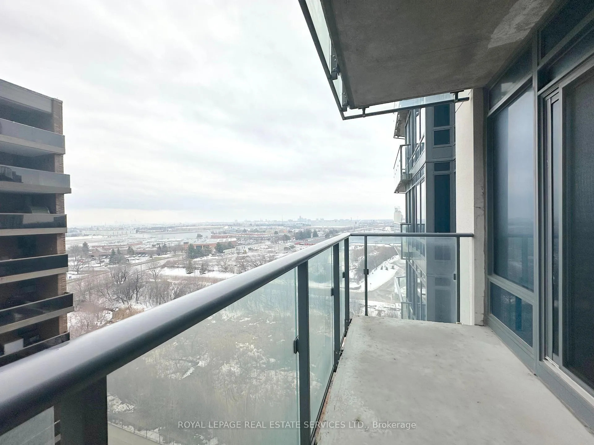Photo 9 of Unit 1003, 188 Clark Boulevard, Brampton, Queen Street Corridor — HOMEH