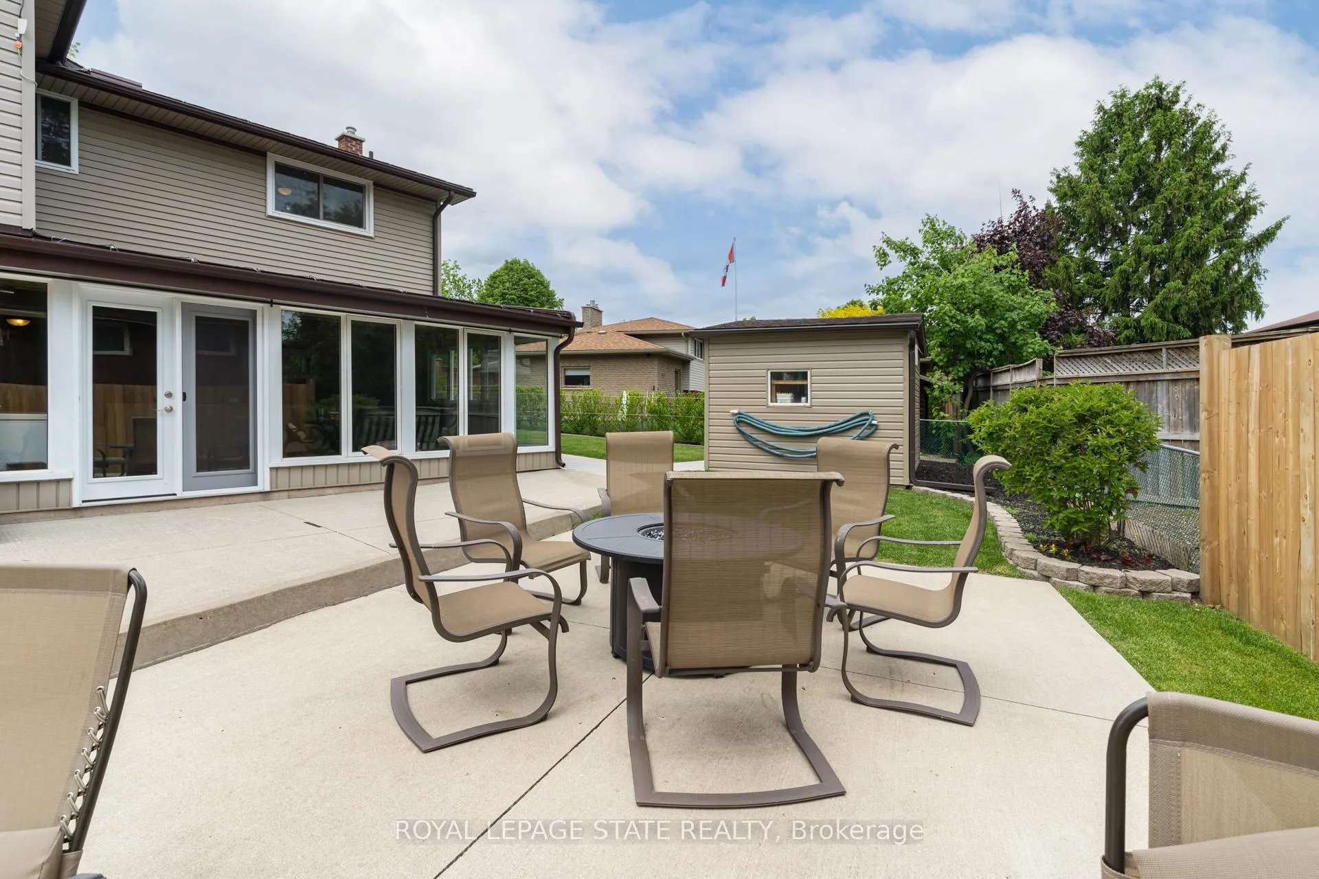 Photo 7 of 7078 Rosseau Place, Niagara Falls, Casey — HOMEH